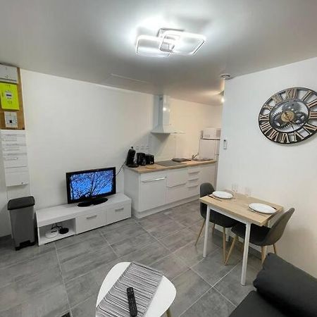 La Maisonnette Saint-Quentinoise Екстер'єр фото
